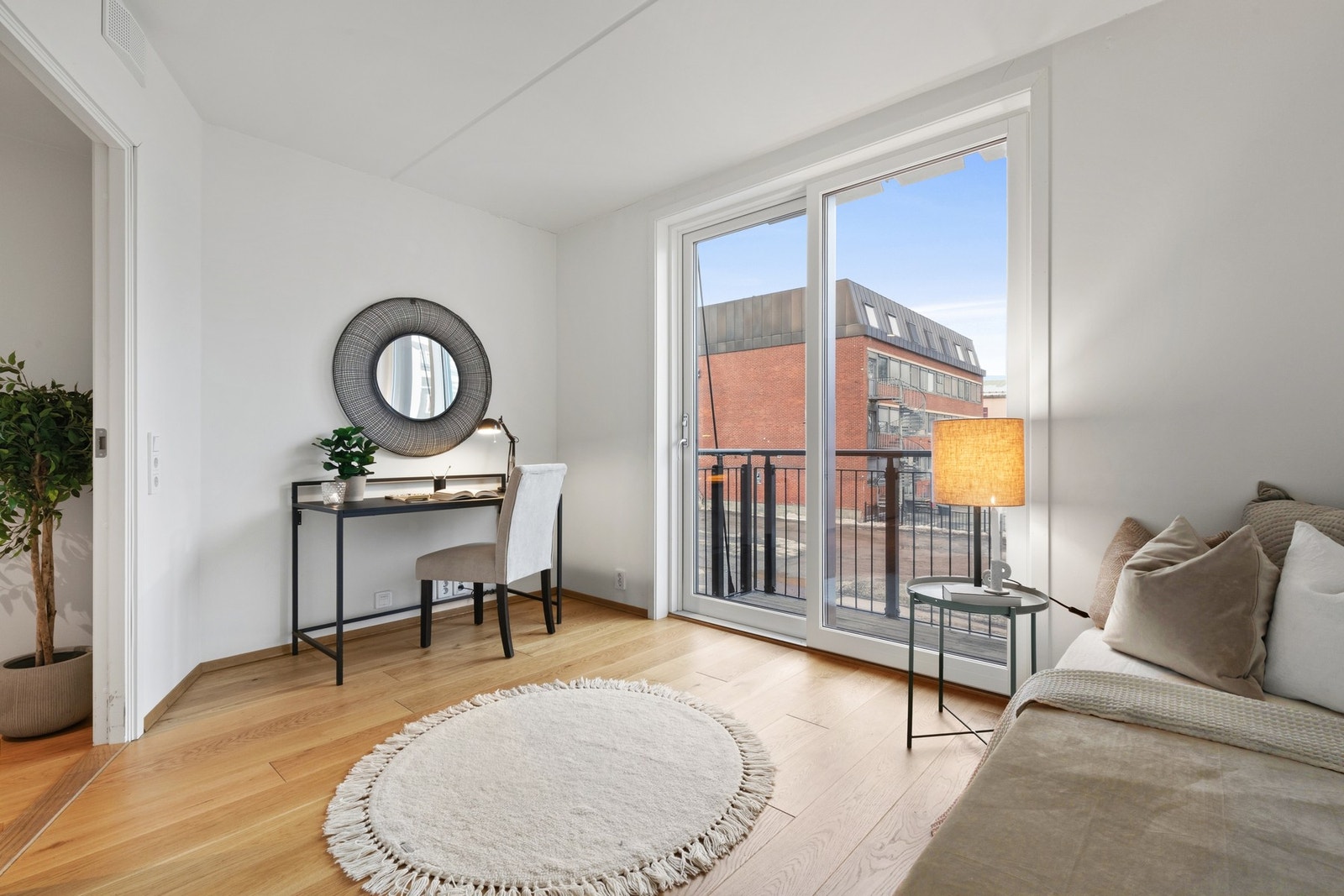 Heve-/og skyvedør i soverom 2 Galleribilde