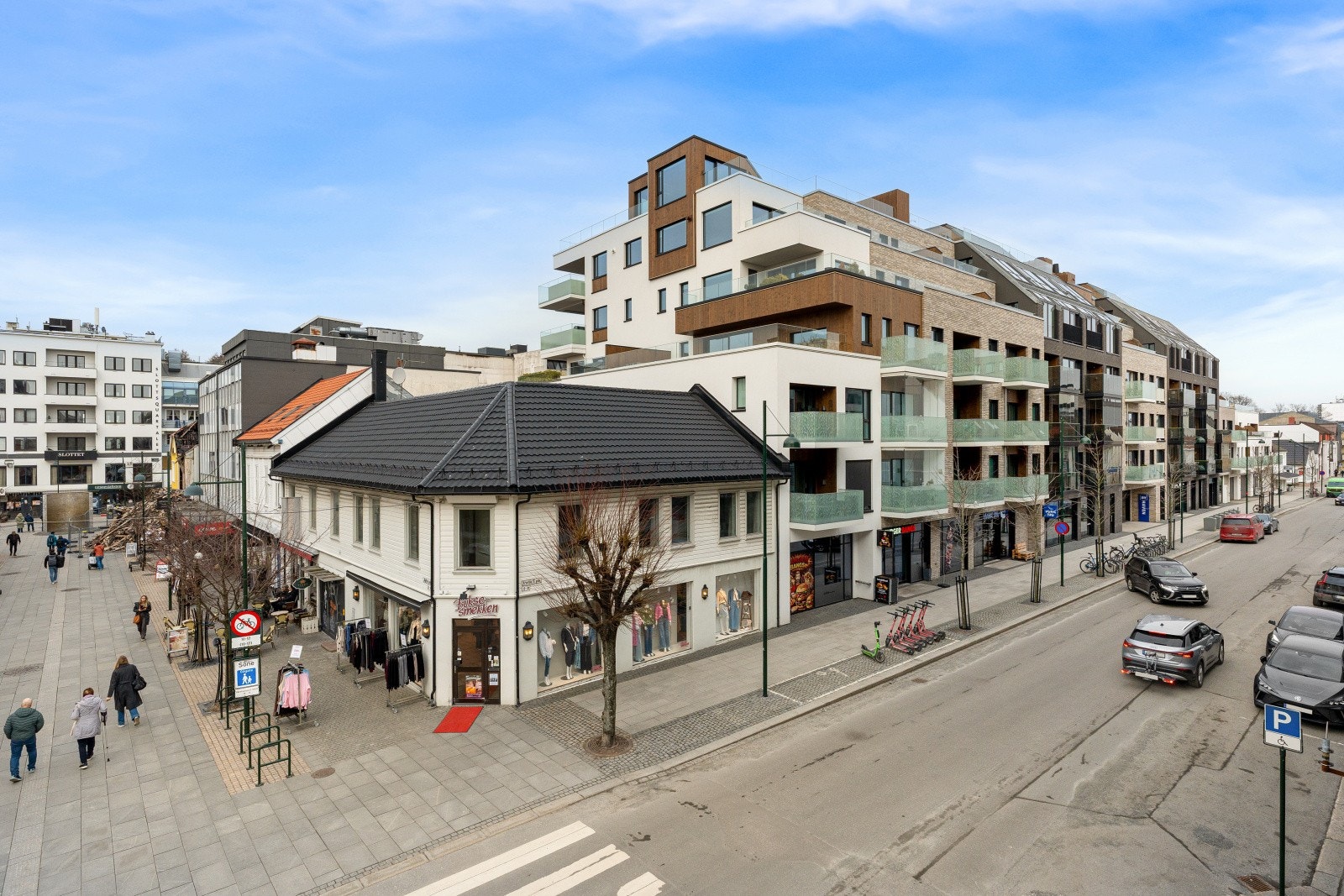 Leiligheten ligger på toppen mot Markensgate alle fasiliteter rett ved Galleribilde