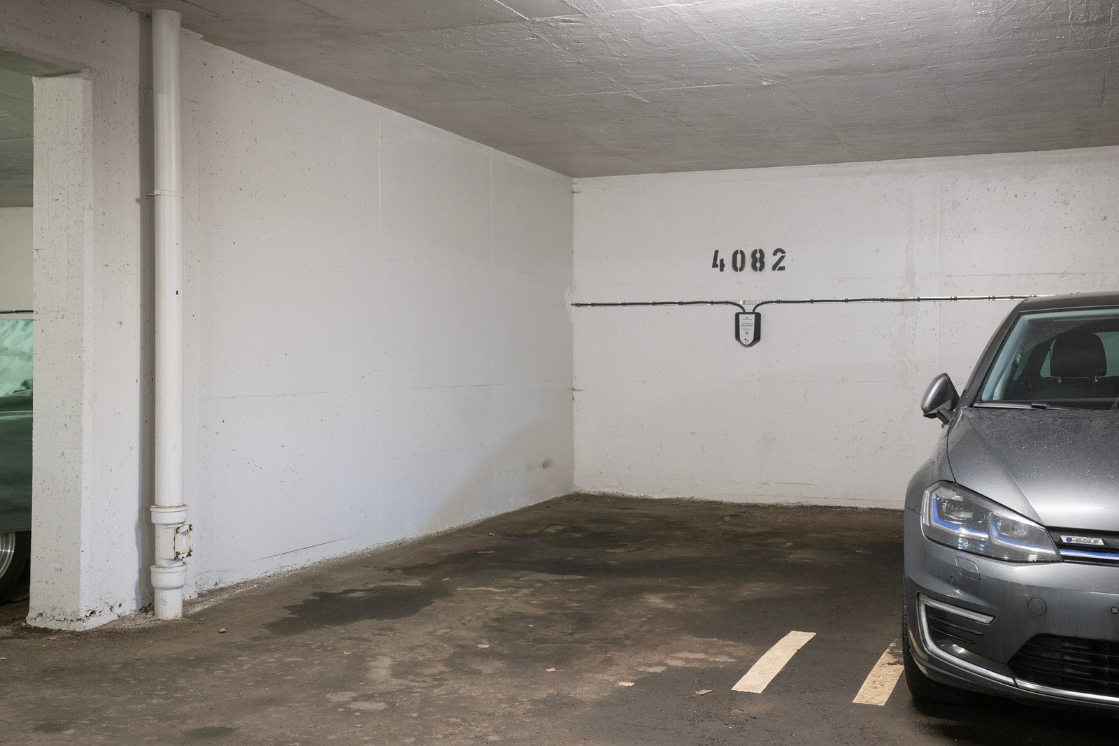 Det medfølger en garasjeplass (nr. 4082) i lukket anlegg. Galleribilde