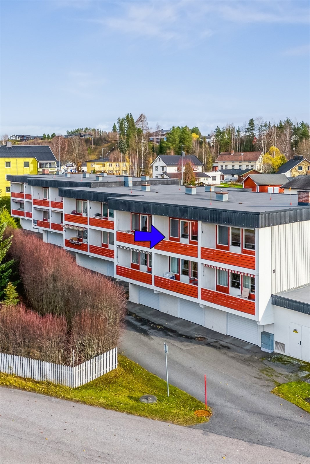 Pilen viser leilighetens beliggenhet i bygget. Galleribilde