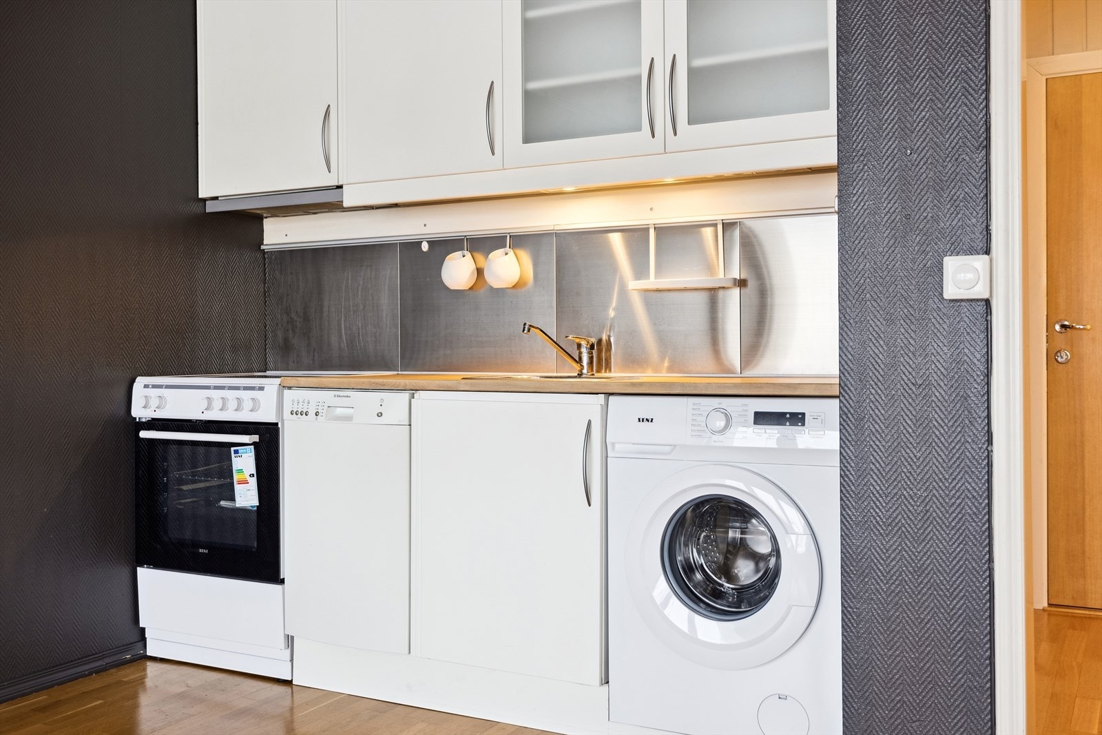 Alle hvitevarer medfølger Galleribilde