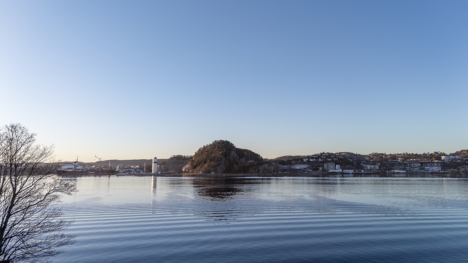 Flott sjøutsikt. Galleribilde