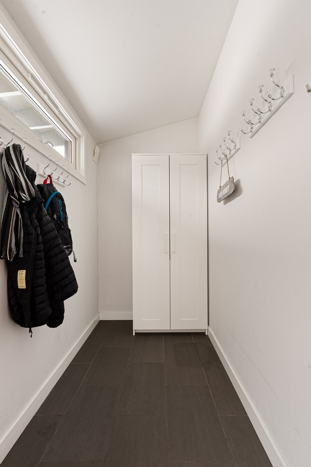 Flislagt entre med varmekabler Galleribilde