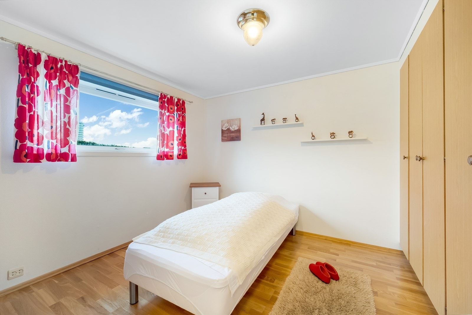 Soverom nr. 4 ligger i underetasjen. Galleribilde