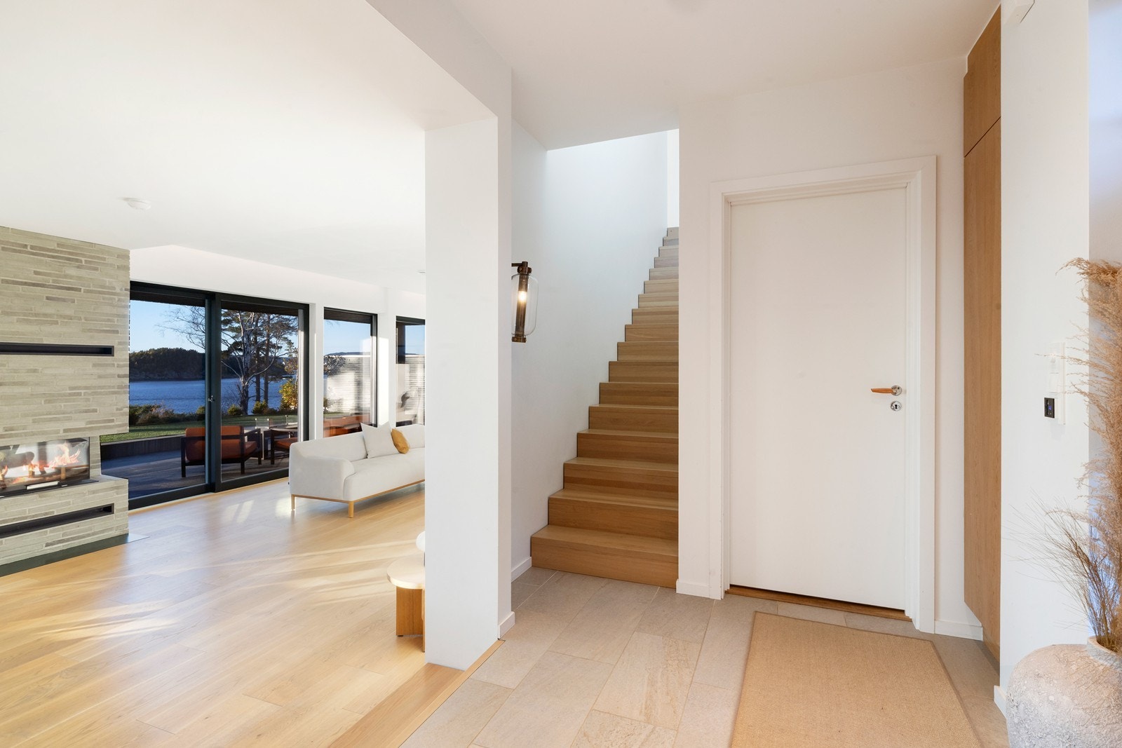 Trappegang til 2. etg. Galleribilde