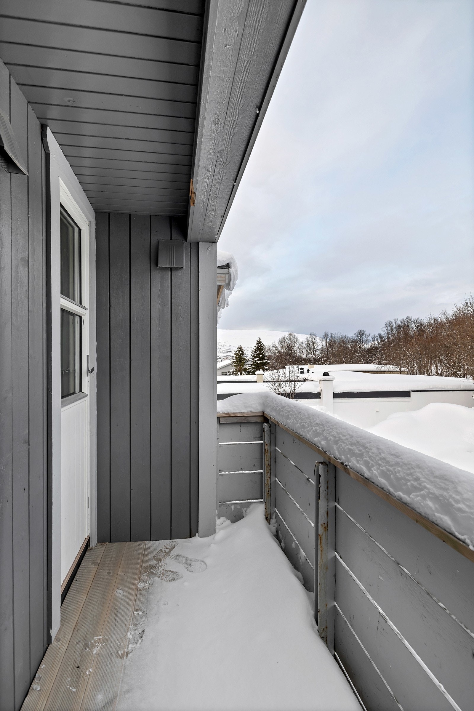 Egen balkong. Galleribilde