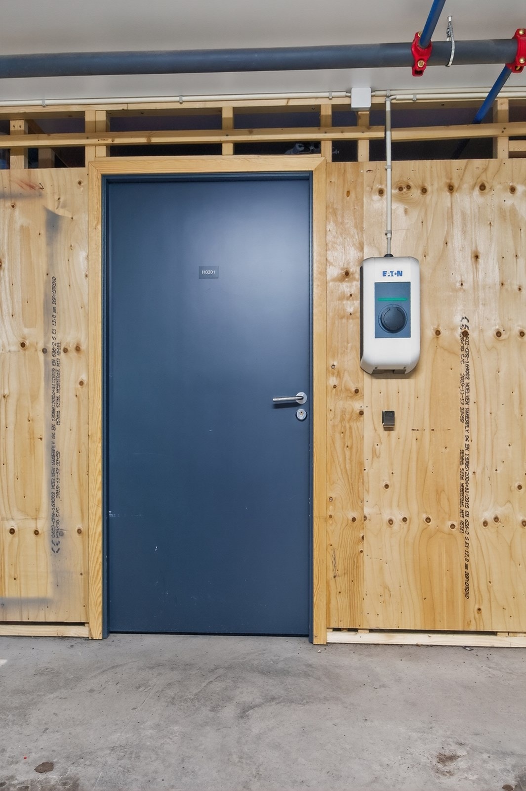 Bod i bakkant av parkering. Galleribilde