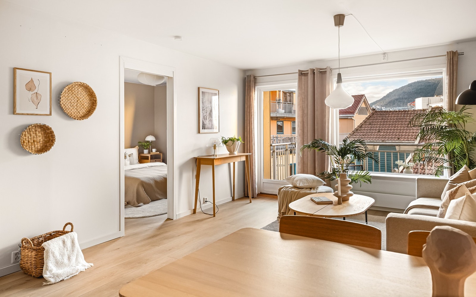 - Grunnpakke kabel tv og bredbånd er inkludert i fellesutgiftene - Galleribilde