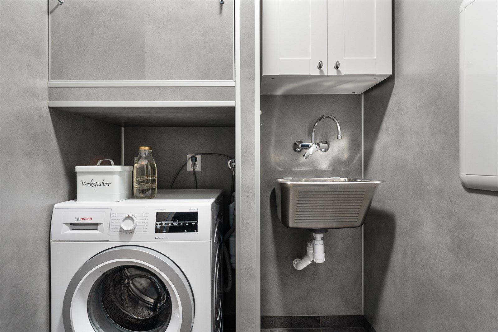 Vaskerom er oppgradert i 2021. Inntegnet som toalettrom i godkjente byggetegninger. Galleribilde