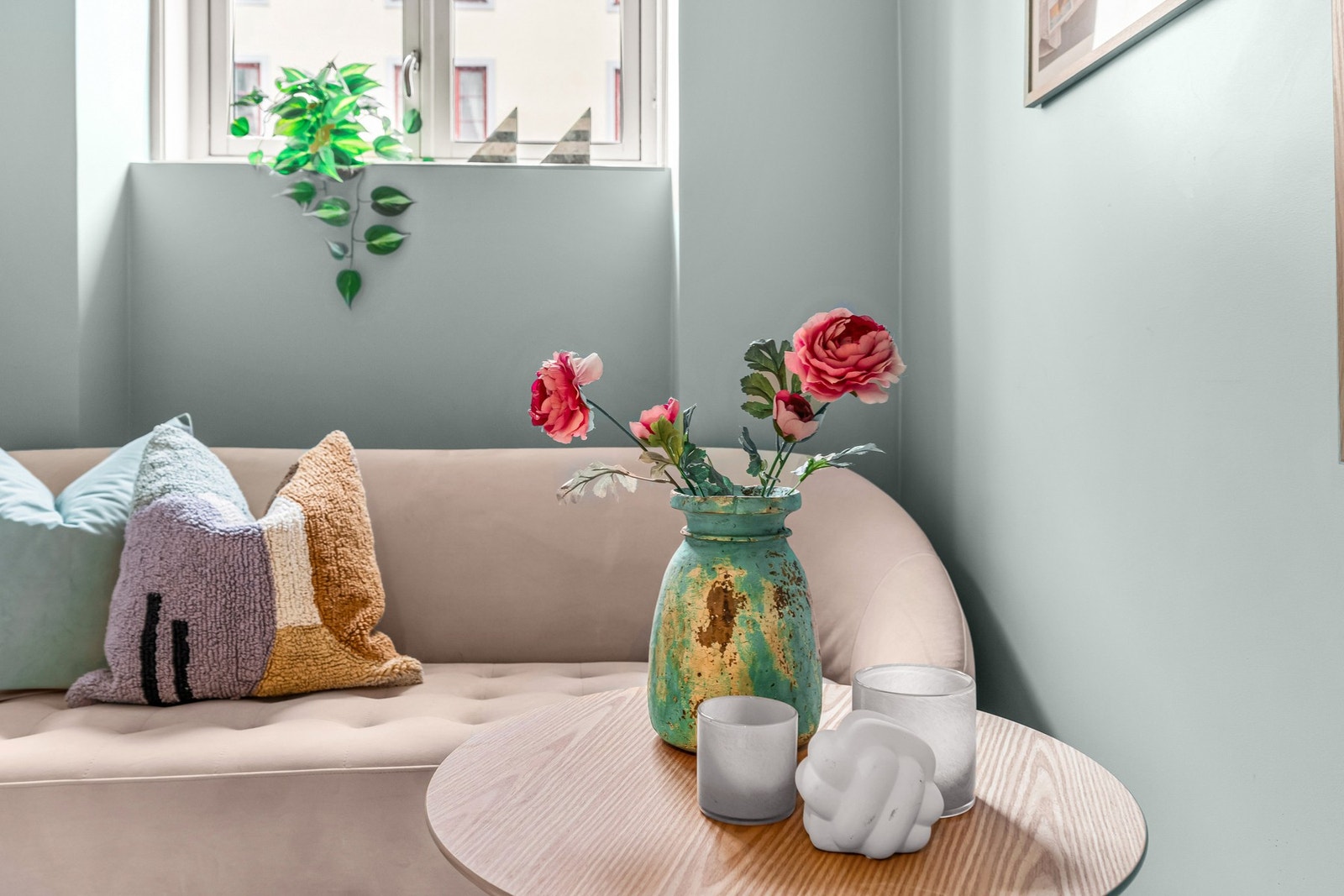 Brageveien ligger i en enveiskjørt gate så her er det roligere omgivelser - men samtidig svært sentralt Galleribilde