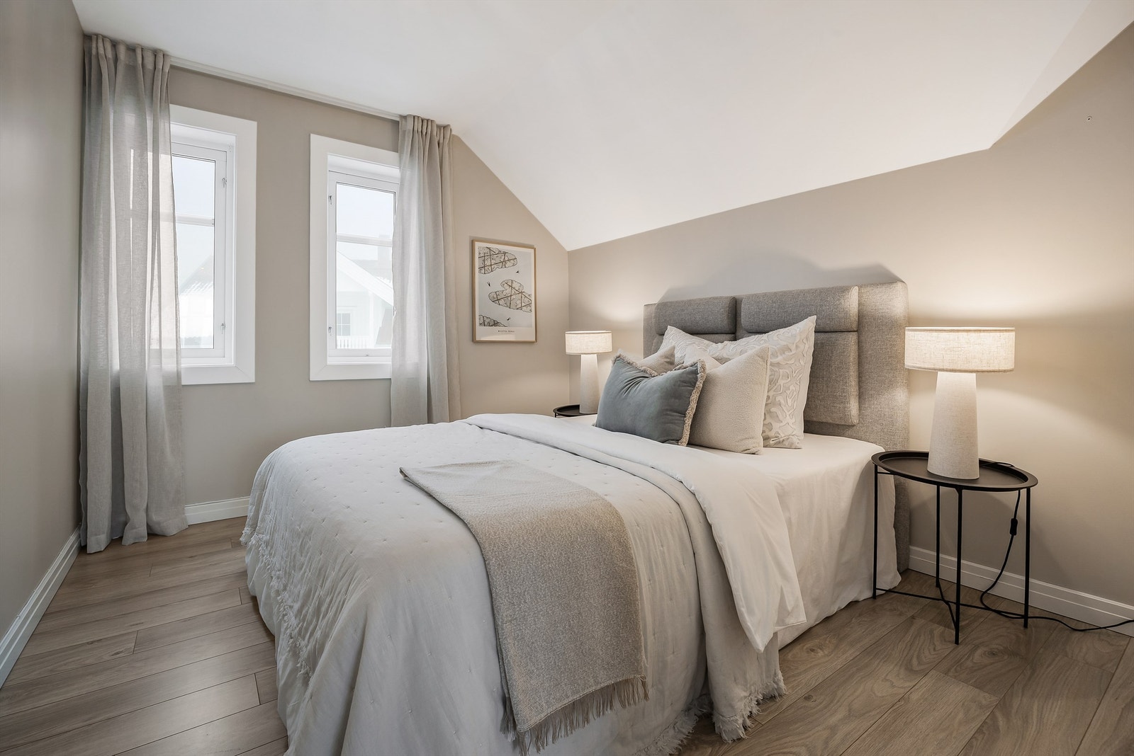 Boligen har fire soverom av god størrelse i andre etasje. Galleribilde