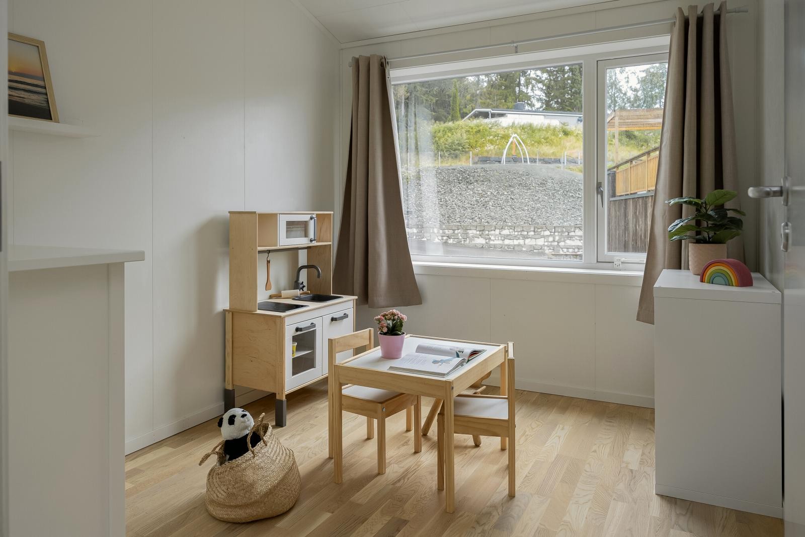 Soverom på ca. 7,5 kvm. Galleribilde