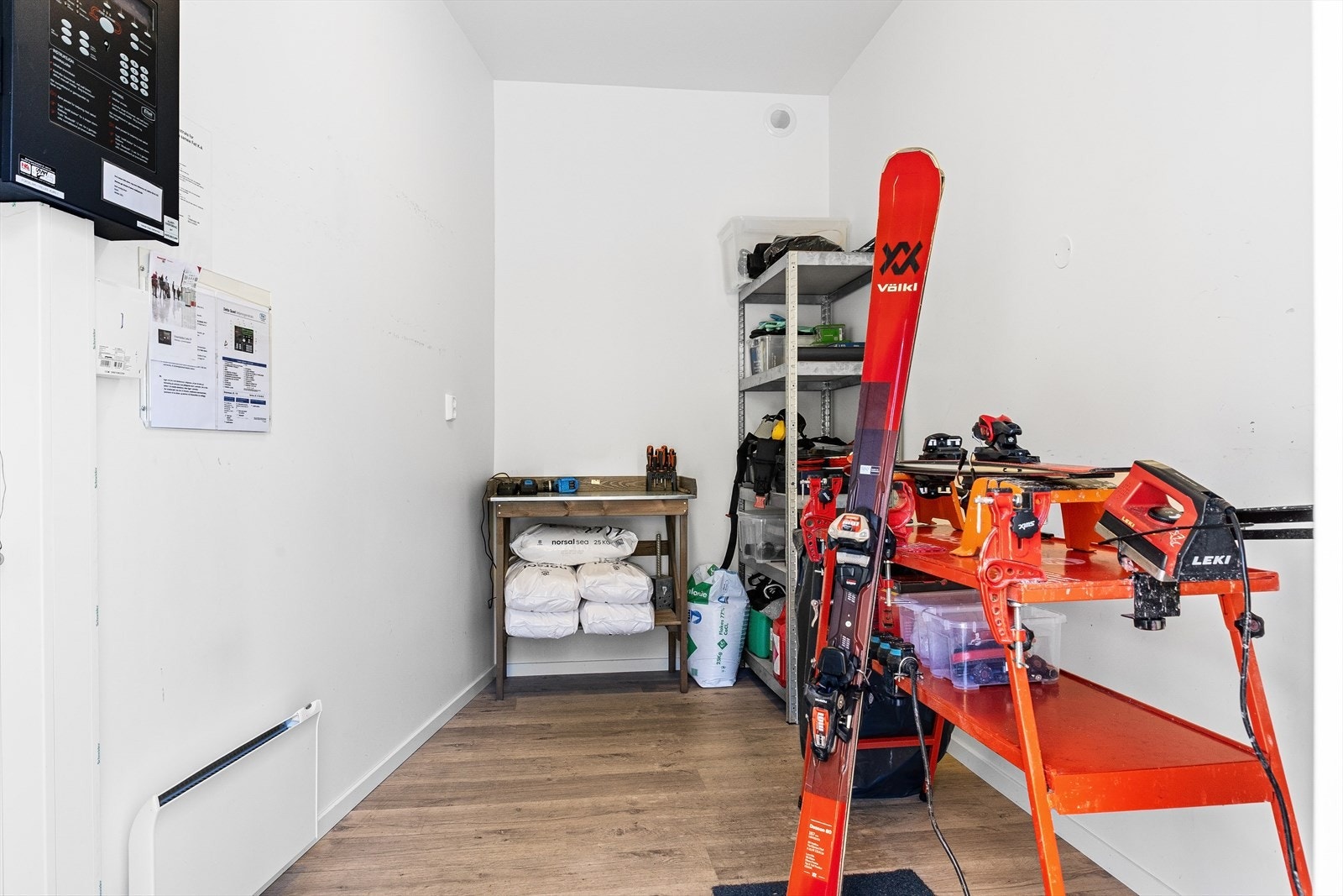 Sameiet har også en felles smørebod for klargjøring av ski og utstyr før en dag i bakken. Galleribilde