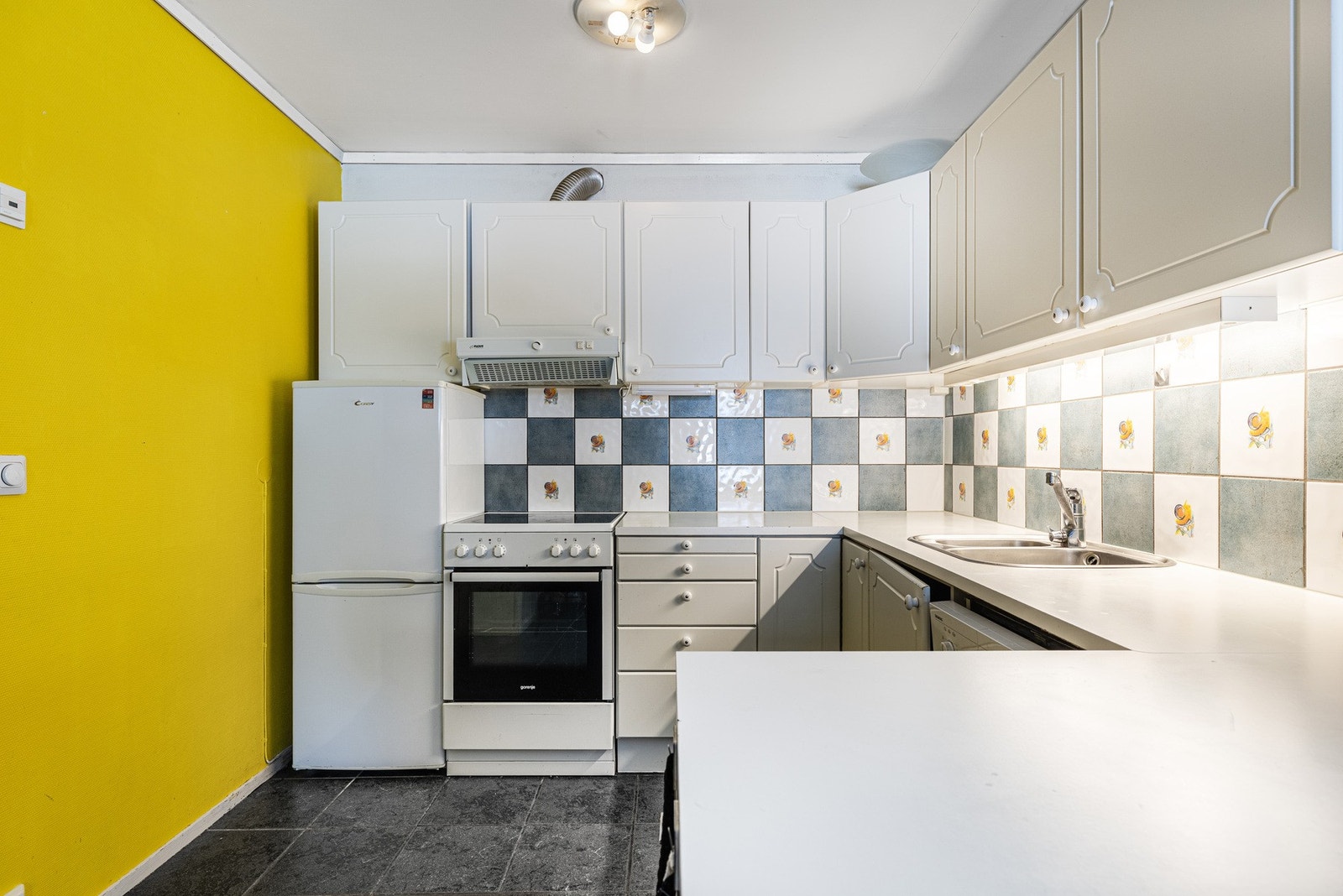 Kjøkken i utleiedel. Galleribilde