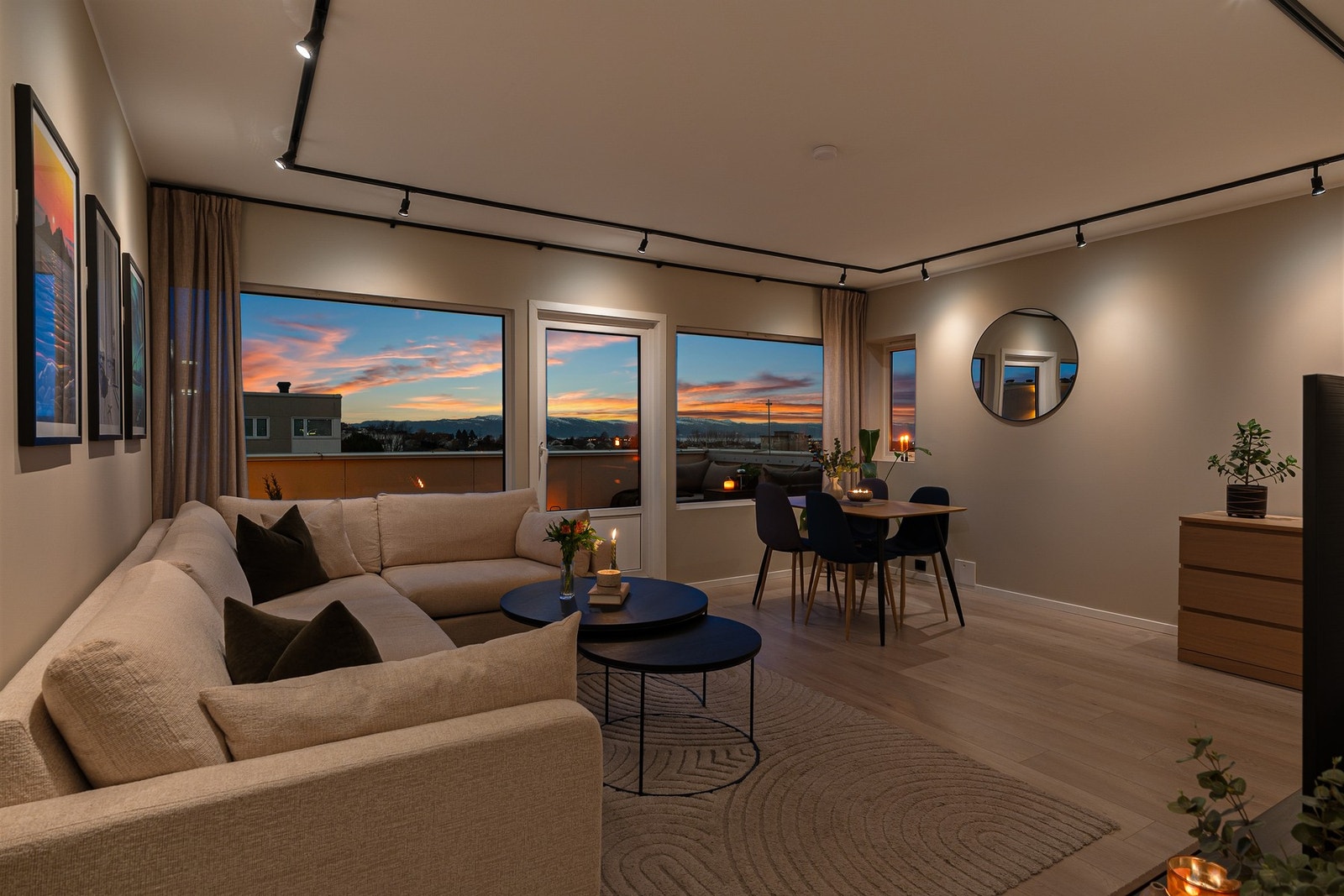 Leiligheten ble betydelig renovert i 2022. Galleribilde