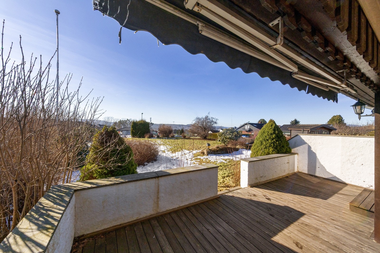 Markise for de varmeste dagene. Galleribilde