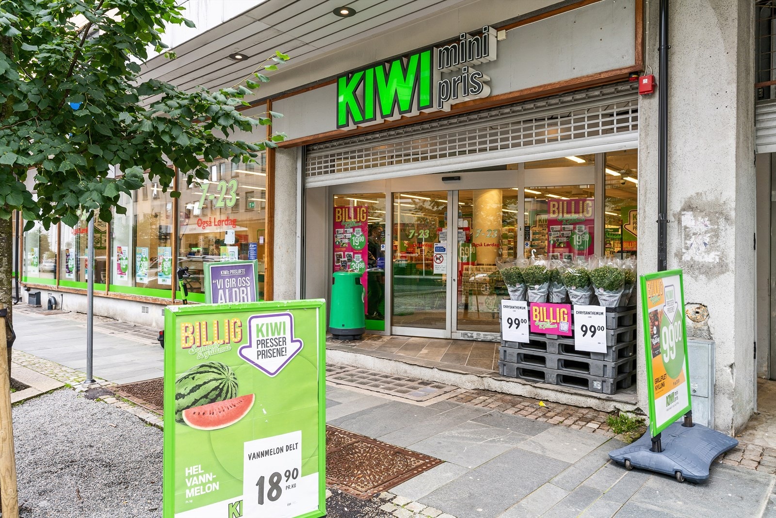 Her har du Kiwi Strandgaten like i nærheten, kun 2 minutter unna. Galleribilde