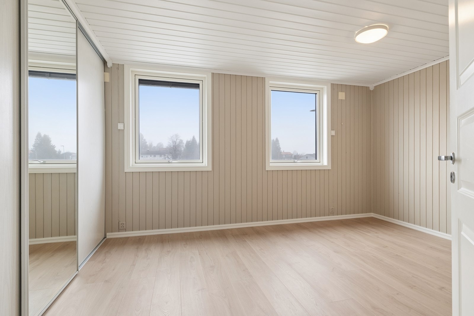 Soverom I Galleribilde