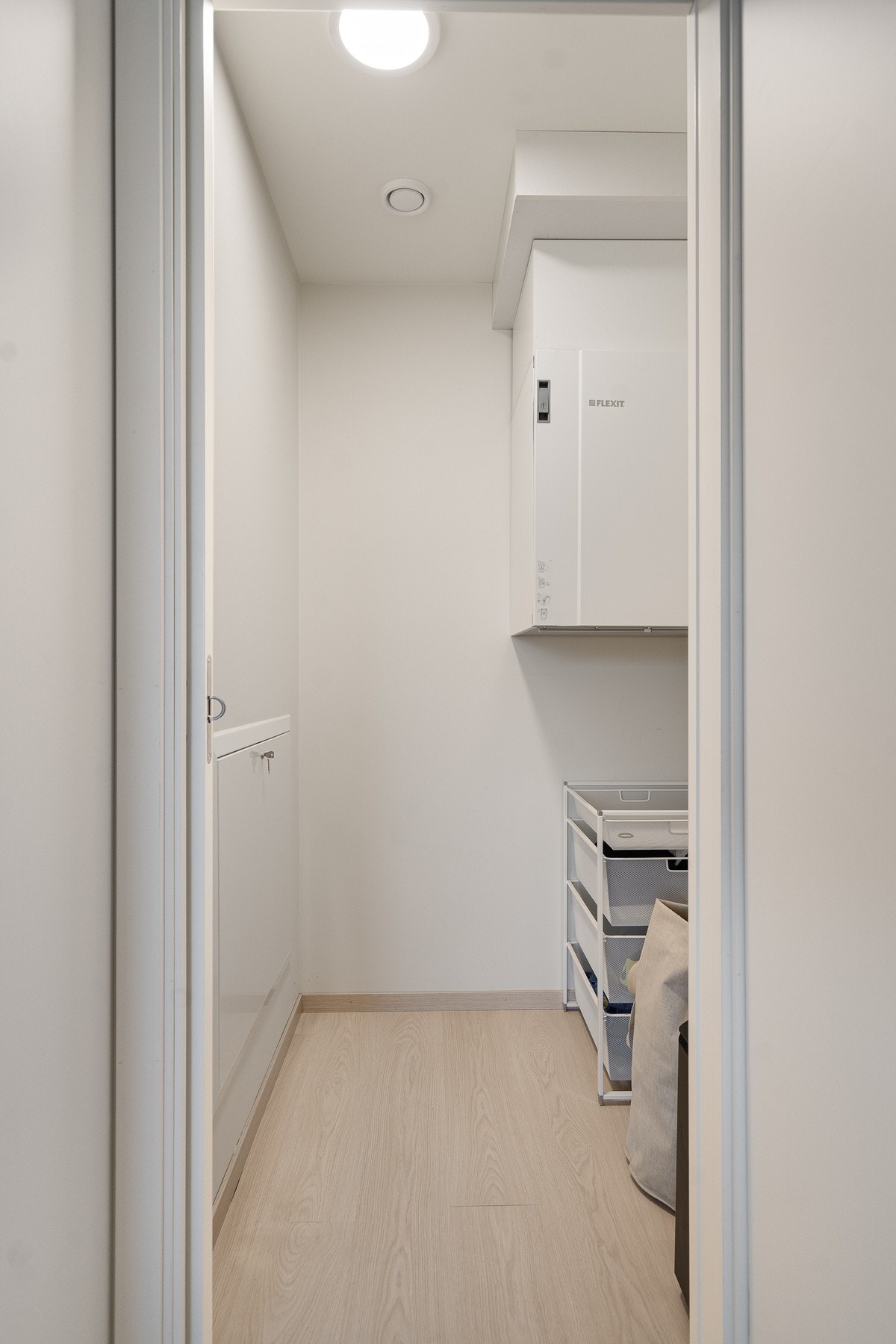 Fra soverommet har man tilgang til bod, som egner seg godt som garderobe. Galleribilde