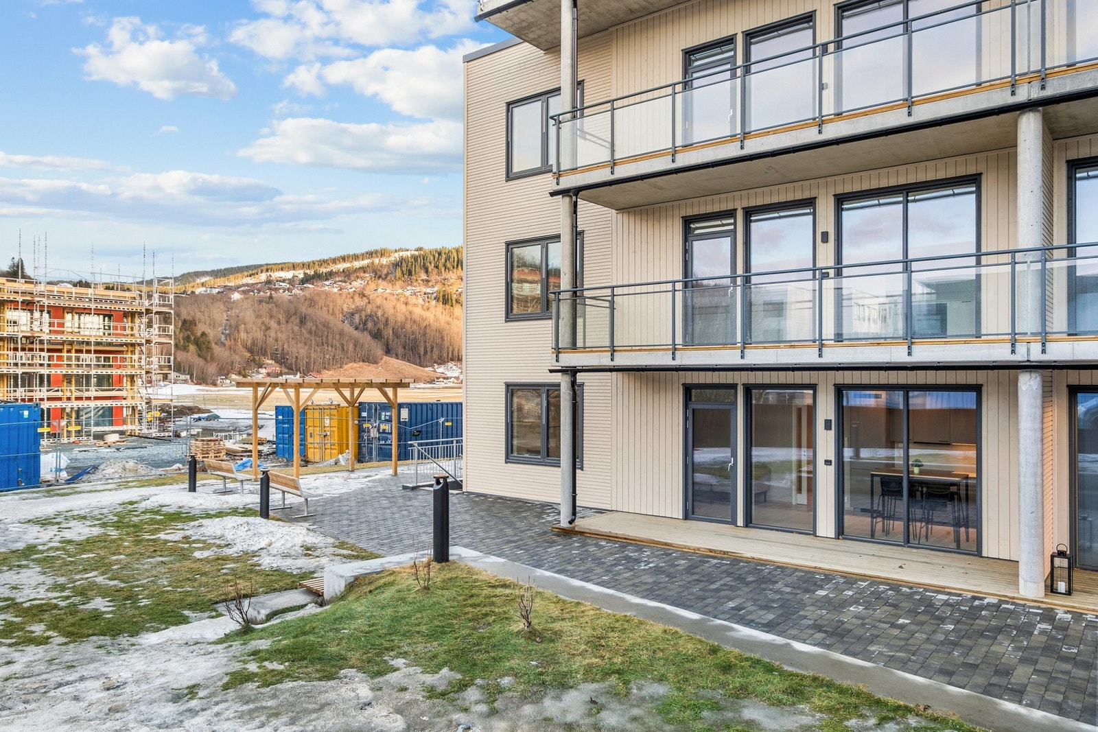 Leiligheten har ende beliggenhet. Galleribilde