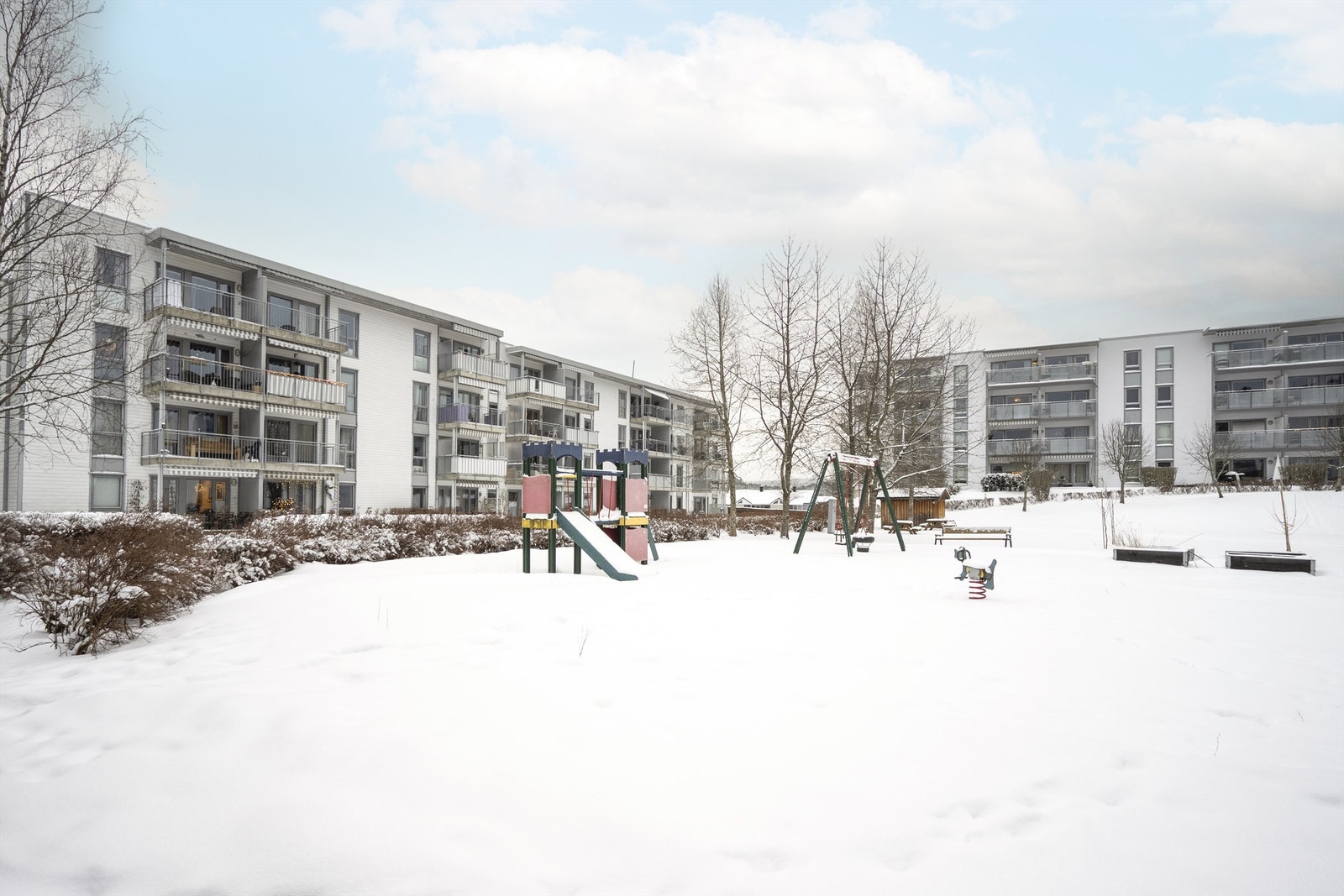 Lekeplass og fellesarealer. Galleribilde