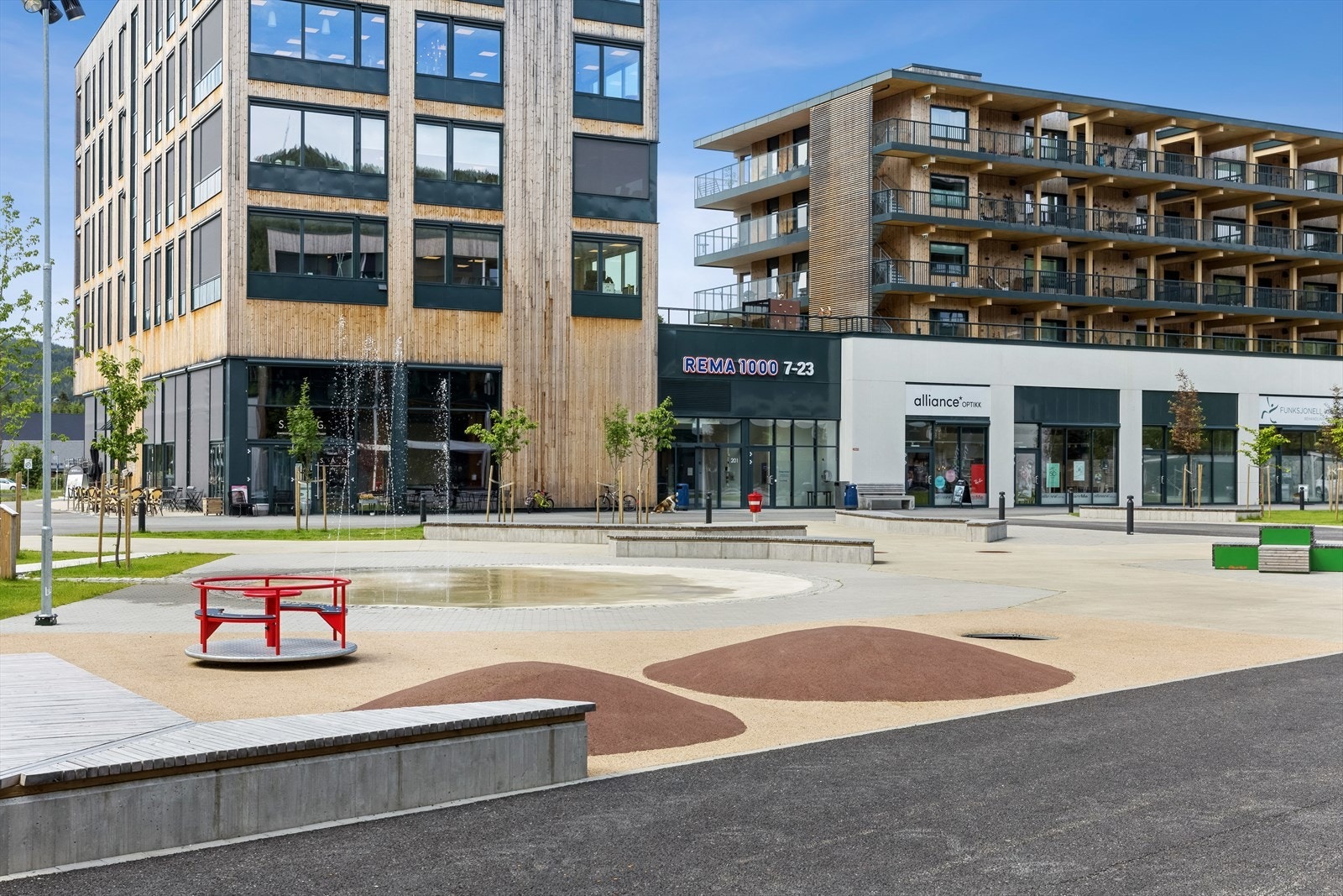 Et koselig torg - til glede for store og små Galleribilde