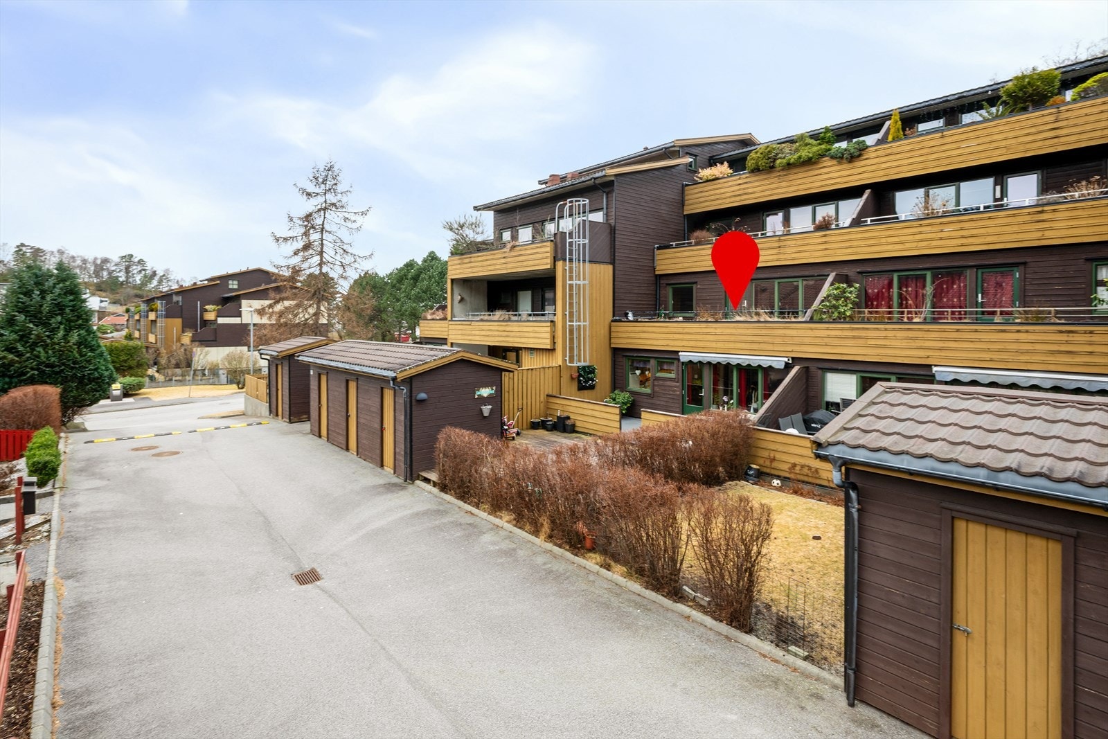 Attraktiv beliggenhet i 2. etasje med balkong på 11 kvm Galleribilde