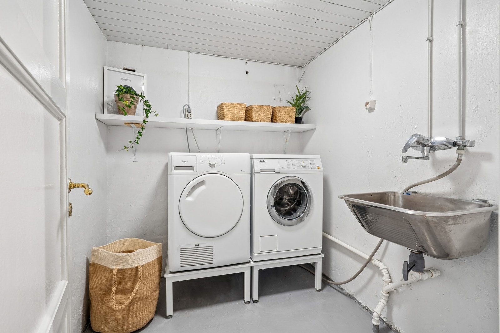 Praktisk vaskerom på 4 m². Galleribilde