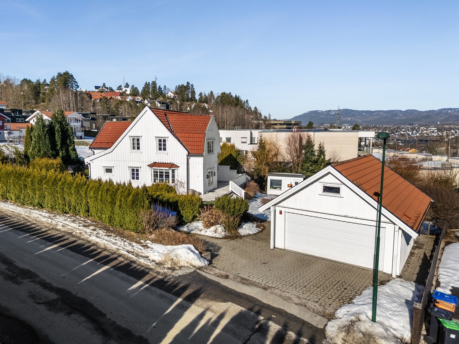 EiendomsMegler1 v/Carina Myhre presenterer Maribakkane 18!
Foto: Inbovi Galleribilde