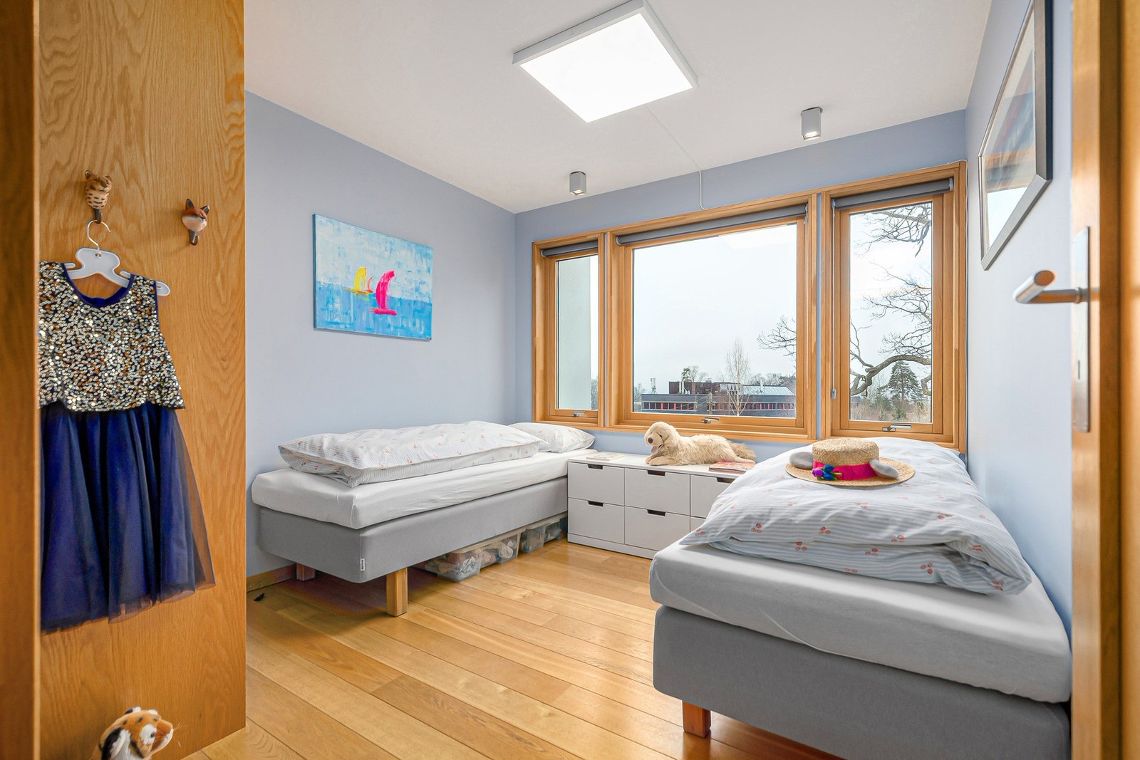 Soverom 3 med garderobeskap Galleribilde