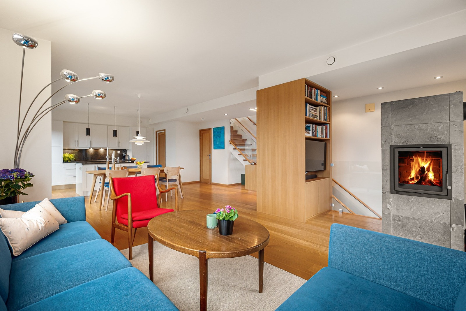 Flott peis i stue Galleribilde