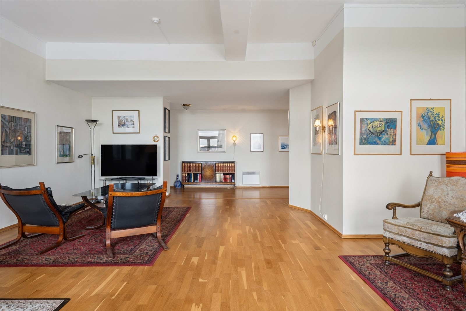 Bygget ble renovert og omgjort til leiligheter i perioden 2003-2005. Galleribilde