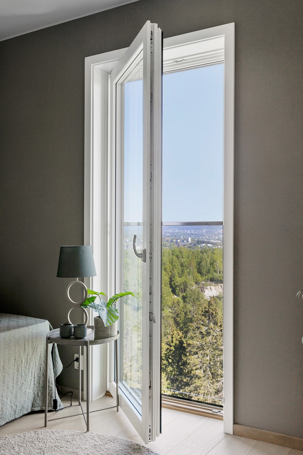 Fransk balkong på soverommet. Galleribilde