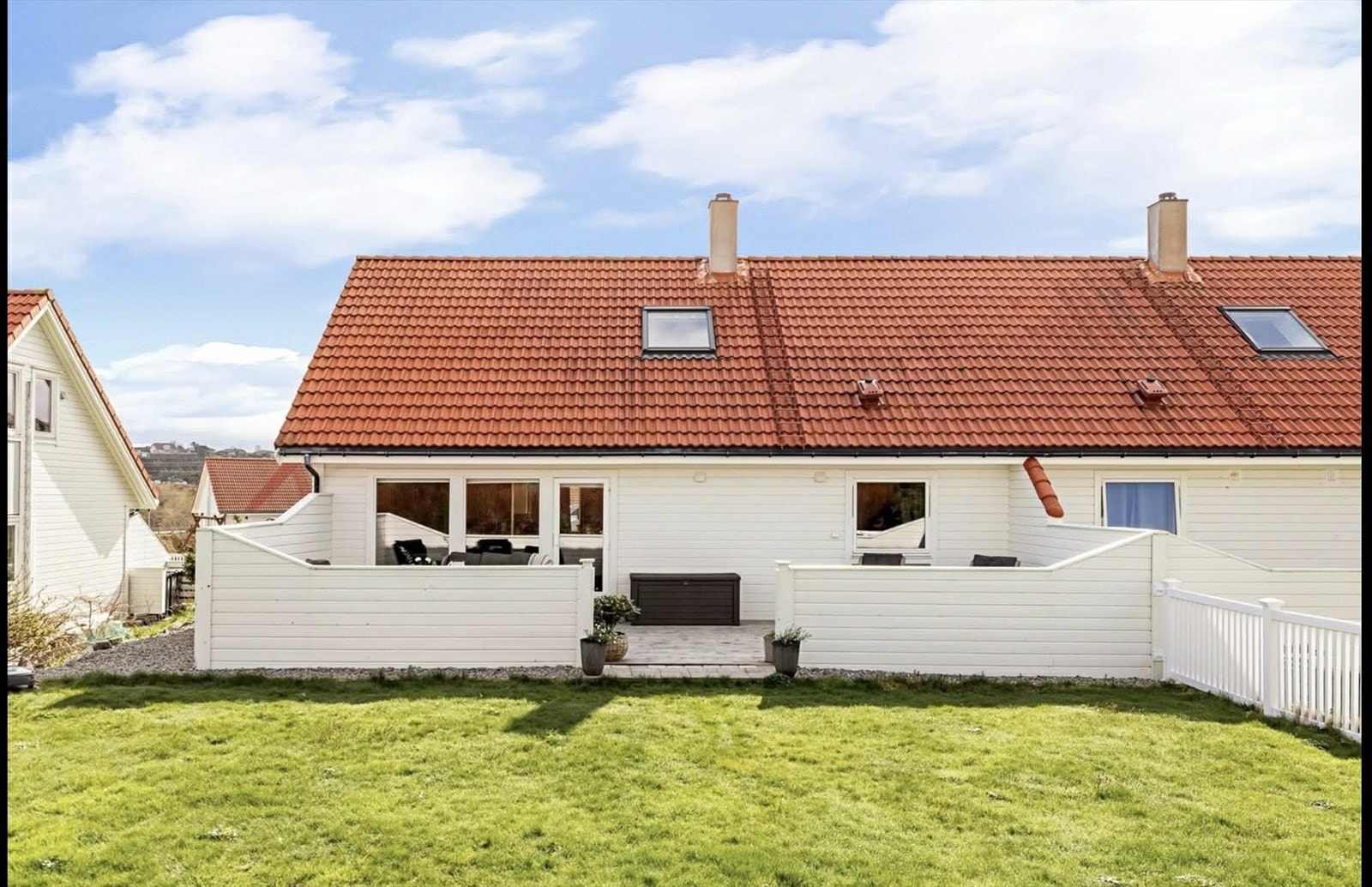 EiendomsMegler 1 v/Merete Seim har gleden av å presentere Valderhaug 43 (Foto: Mats Lie) Galleribilde