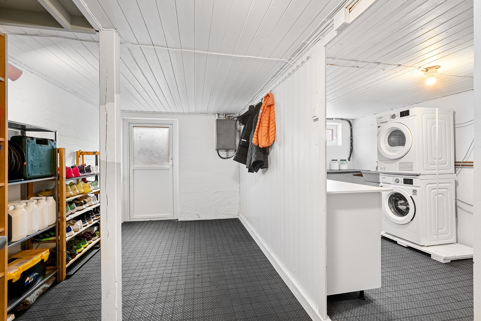 Gang og vaskerom Galleribilde