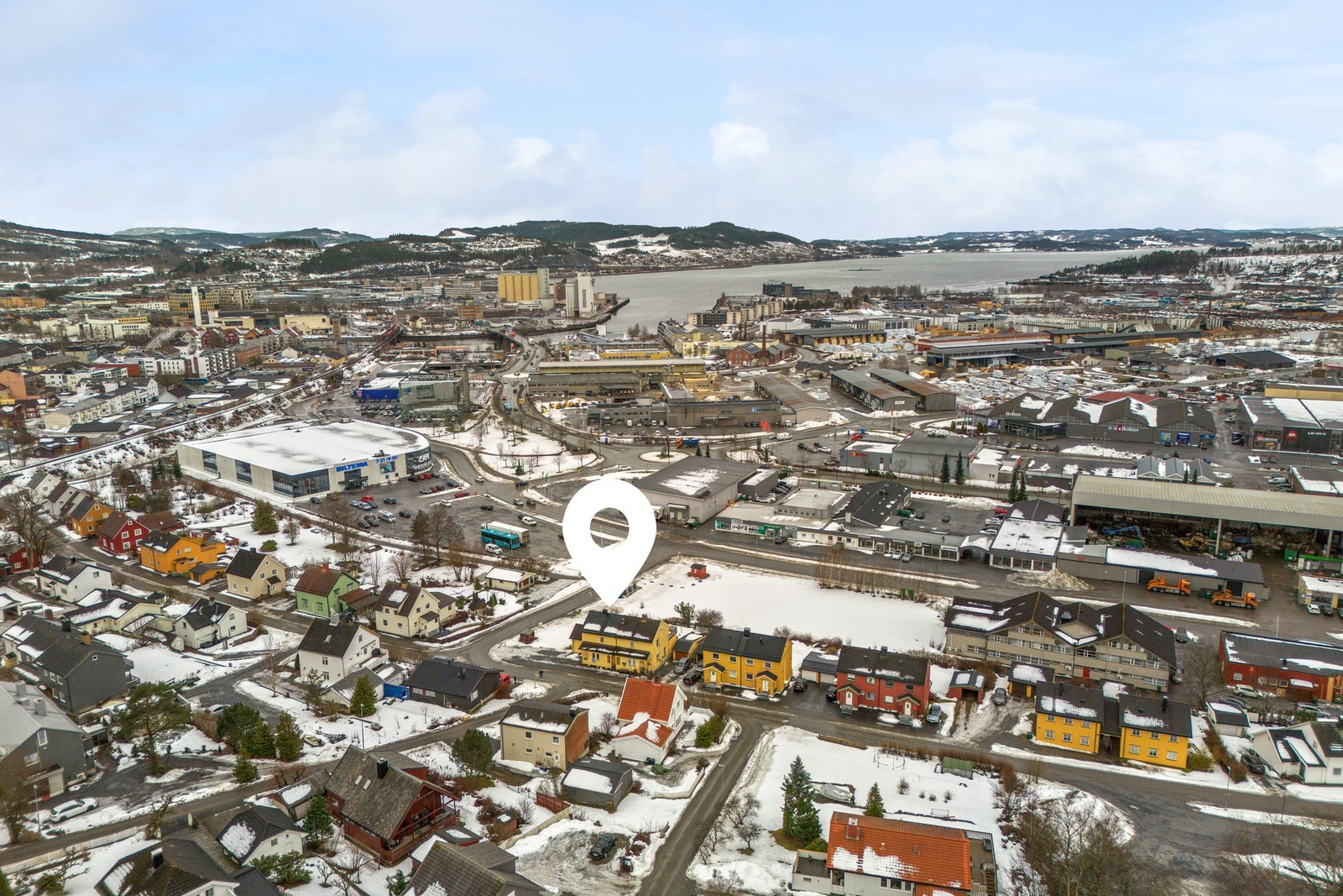 Med en attraktivt sentral beliggenhet nært alle servicefunksjoner. Galleribilde