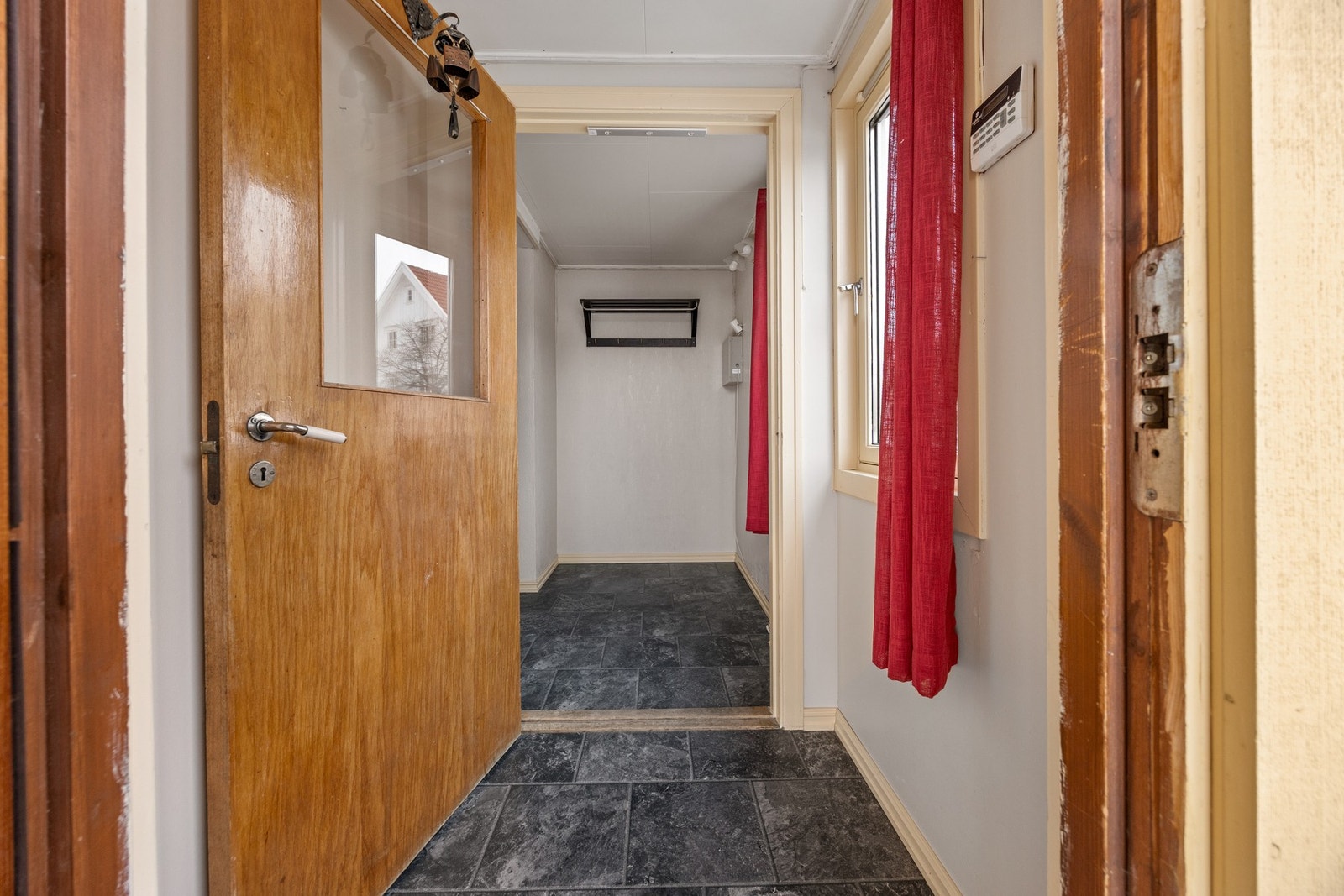 VF/entré - ca. 1,5 kvm. Galleribilde