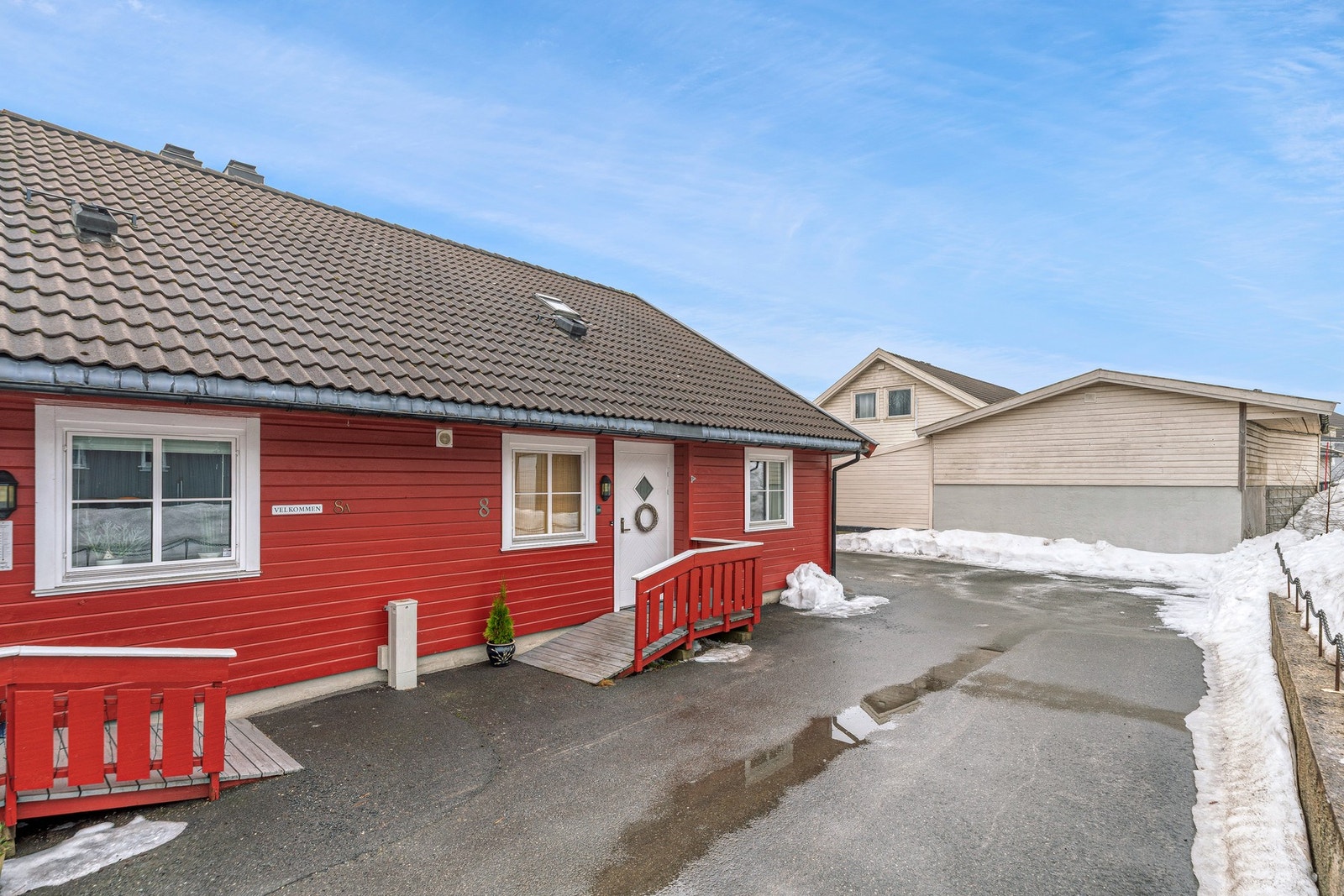 Trappefritt inngangsparti Galleribilde