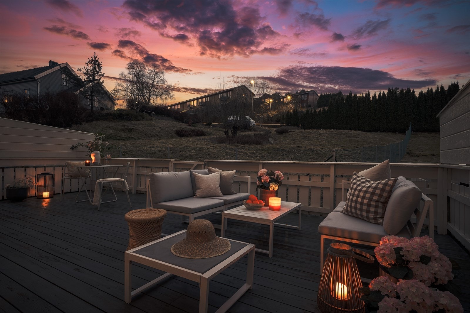 EiendomsMegler 1 ved Trude Gunnlaugsson har gleden av å presentere Kråkenesdalen 15. Galleribilde