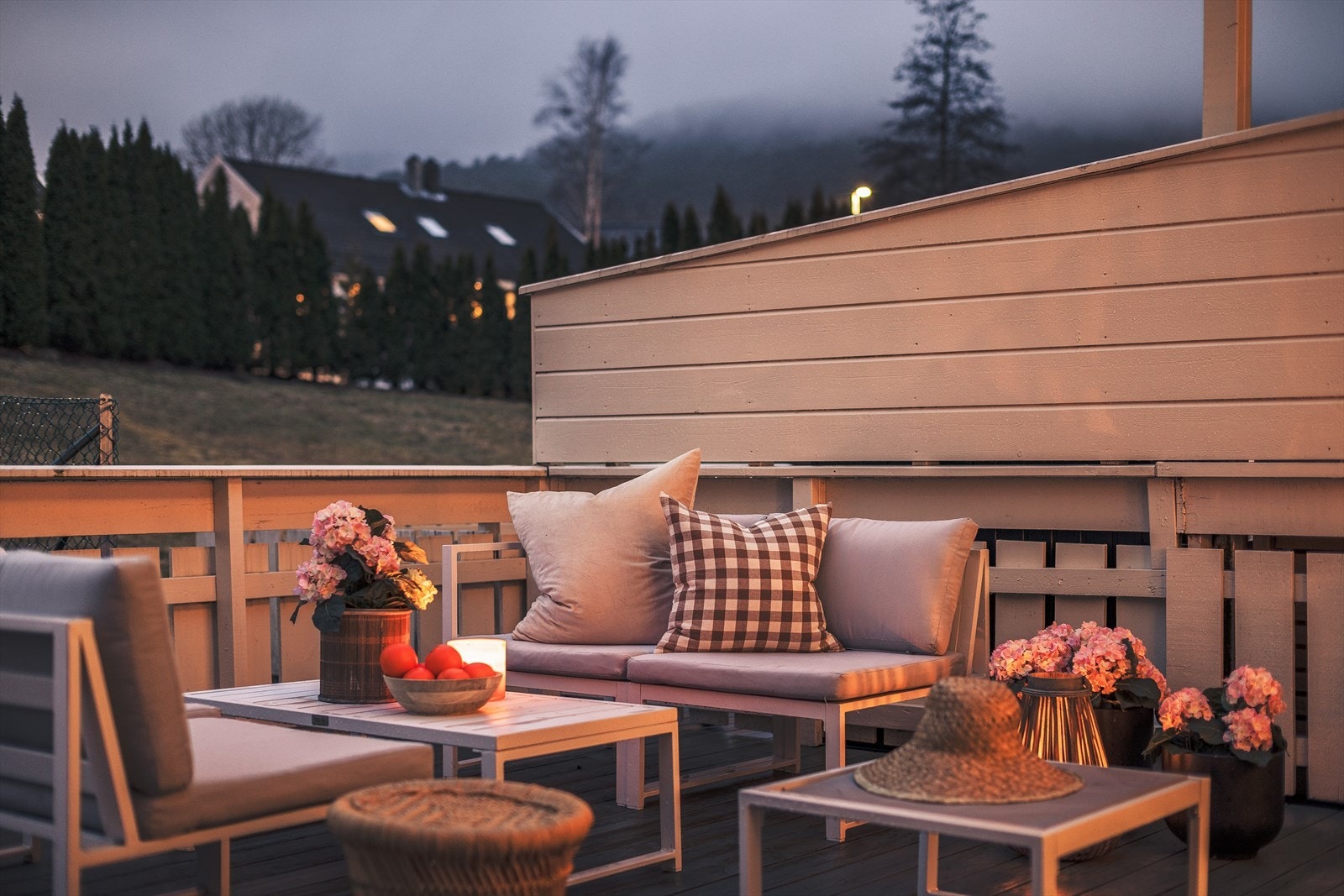 Leiligheten ligger i byggets 1. etasje. Galleribilde