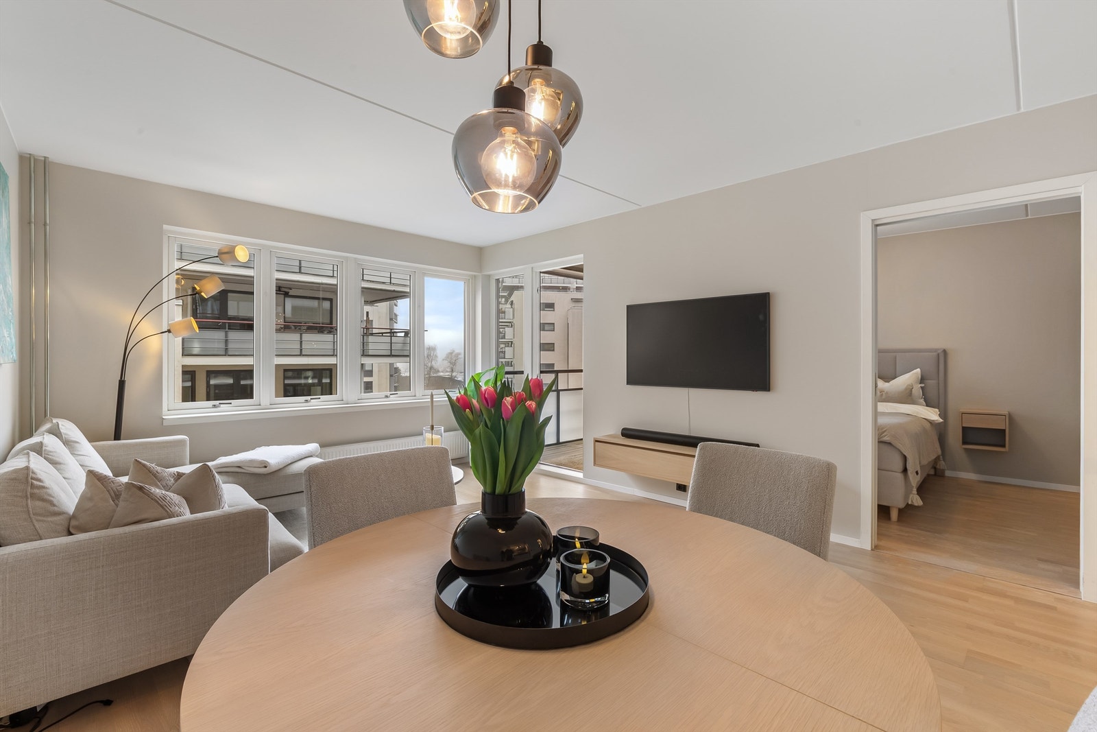 Oppvarming via radiatorer er, i likhet med varmtvann, inkludert i fellesutgiftene. Galleribilde