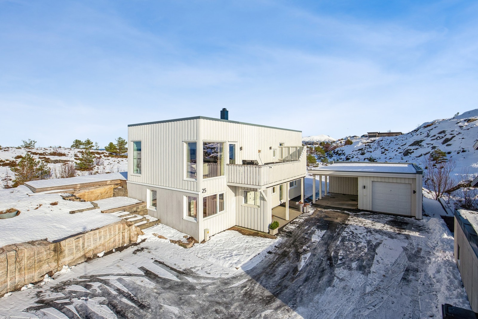 EiendomsMegler 1 /Morten Høvik har gleden av å presentere Lomtjønna 25! Foto: EFKT Galleribilde