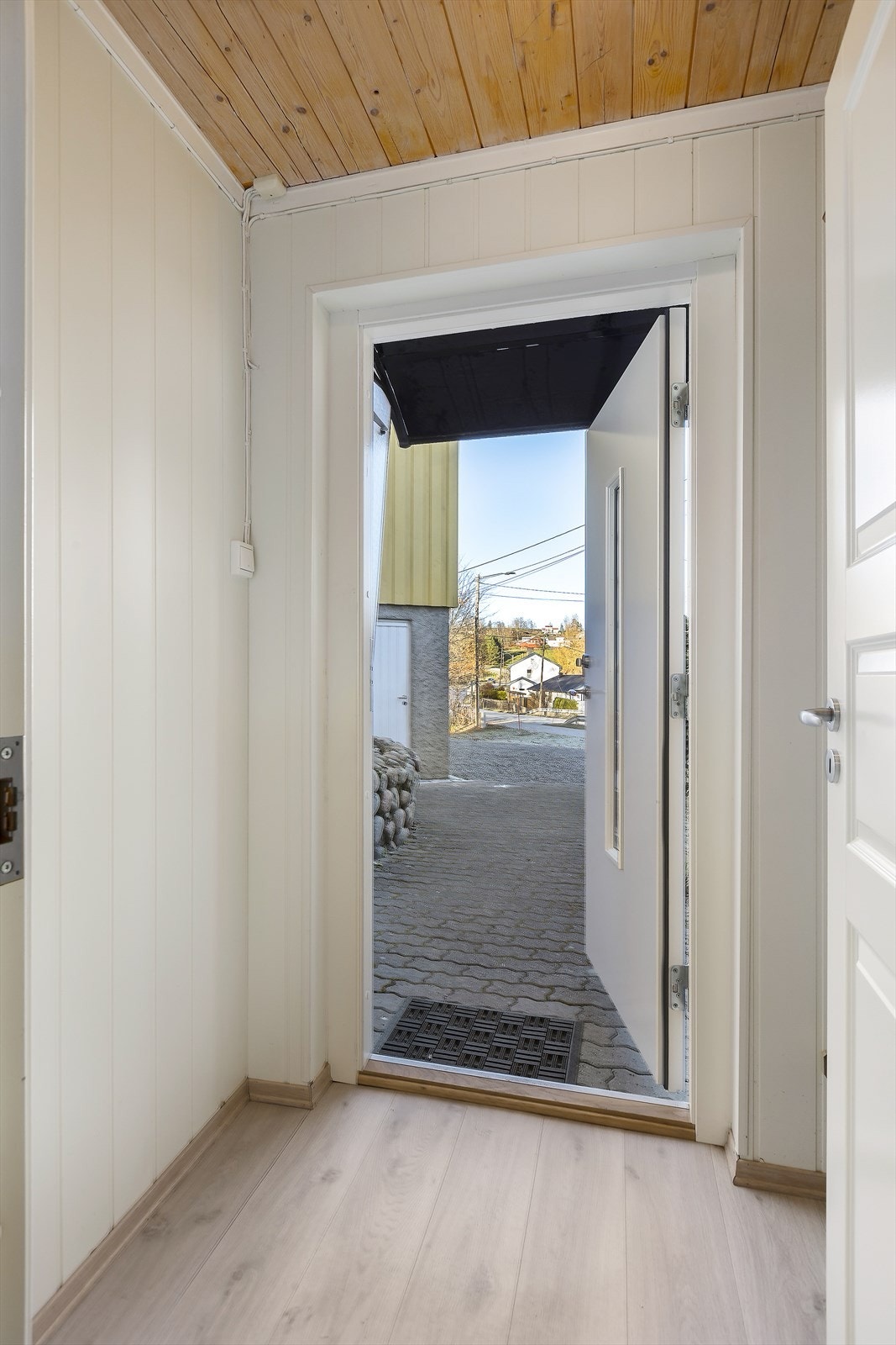 Entre/inngang til underetasjen Galleribilde