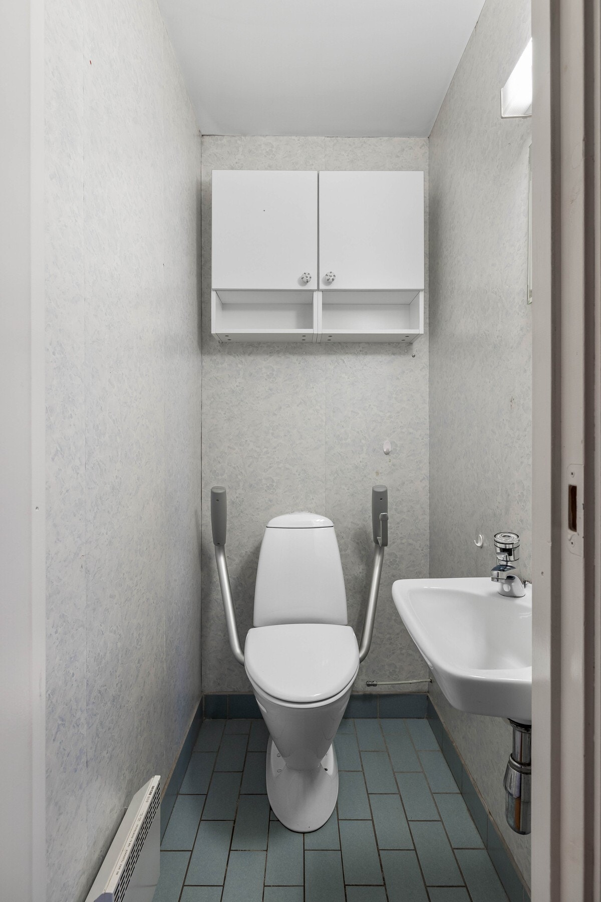 Toalettrom ved inngangspartiet i 2. etasje. Galleribilde