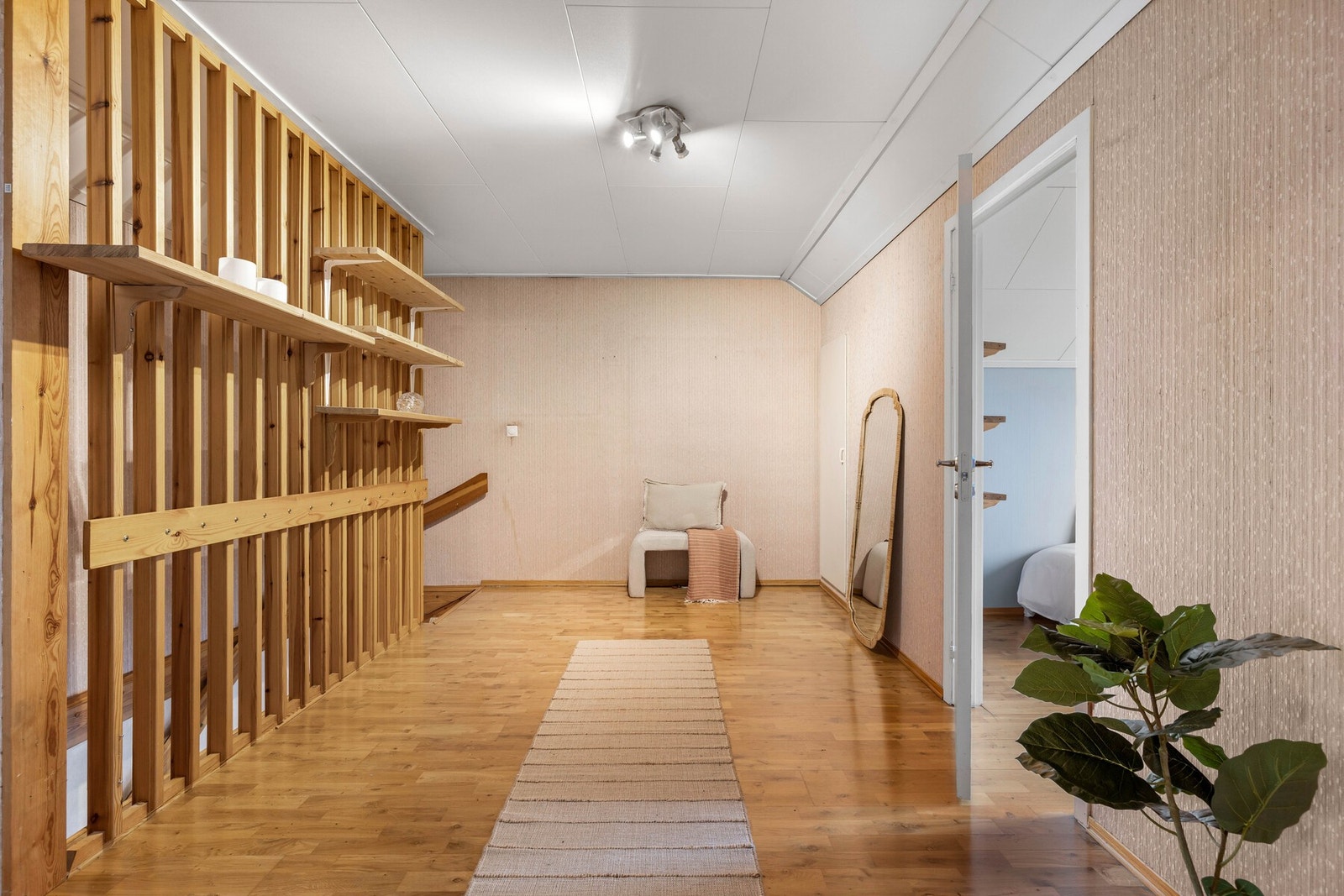 Gang - kan også benyttes som en ekstra stue. Galleribilde