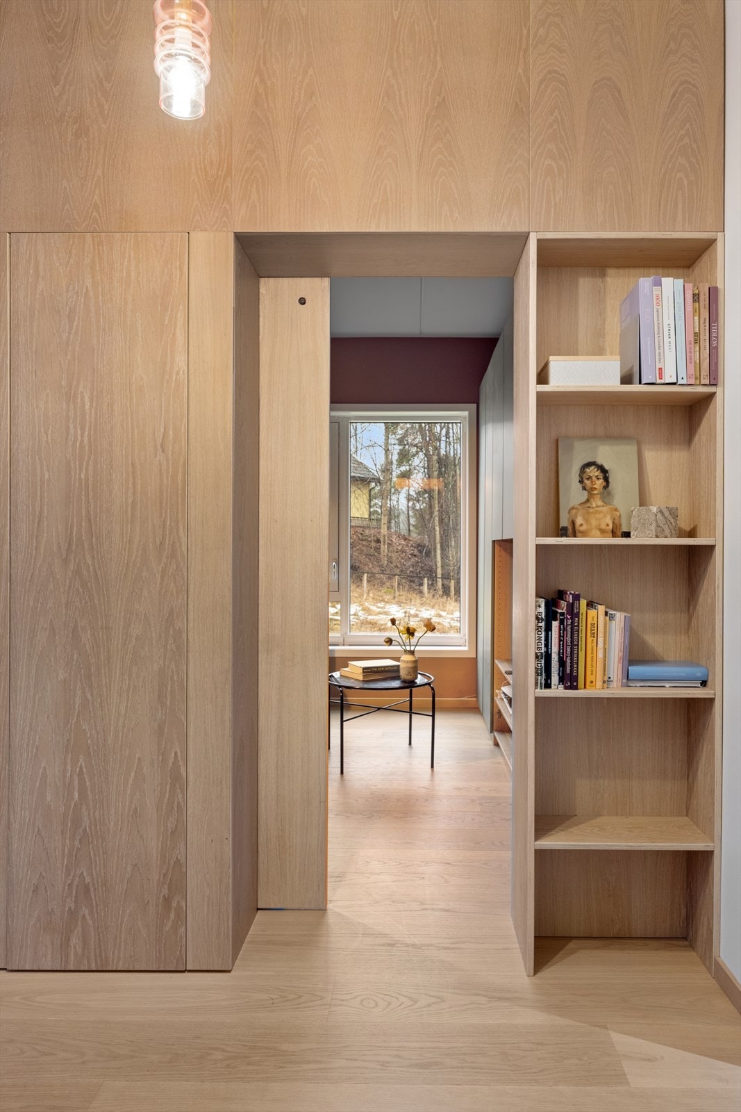 Flotte og stilfulle detaljer er gjennomgående i leiligheten. Galleribilde