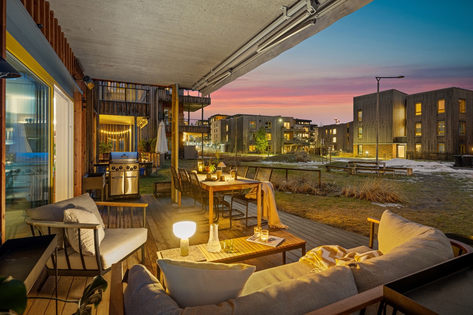 Utsikt ut over nærområdet. Galleribilde