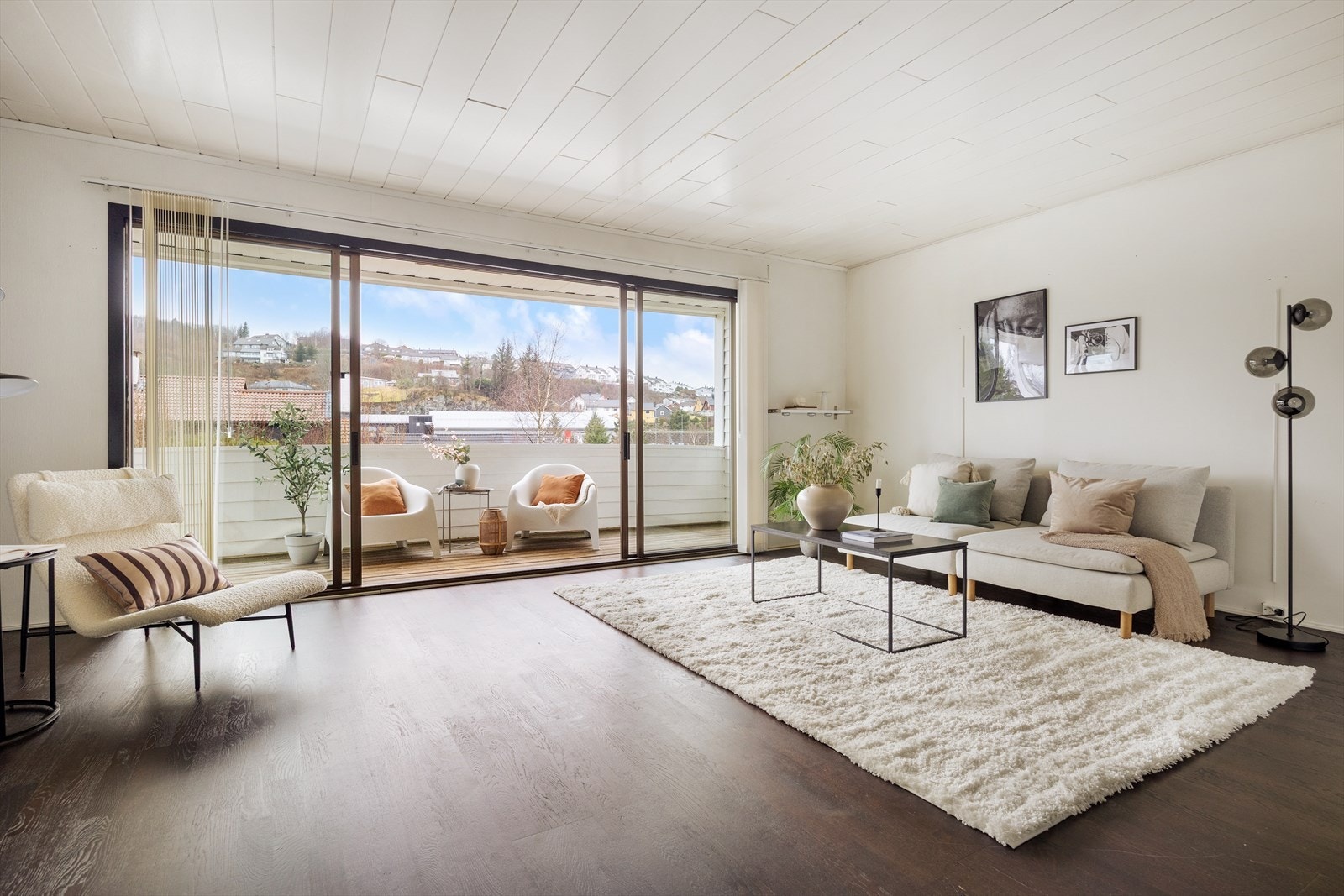 Velkommen til Skjoldlia 12 - Presentert av Eiendomsmegler Norge v/ Martin Høgøy Bjørkbom! Galleribilde