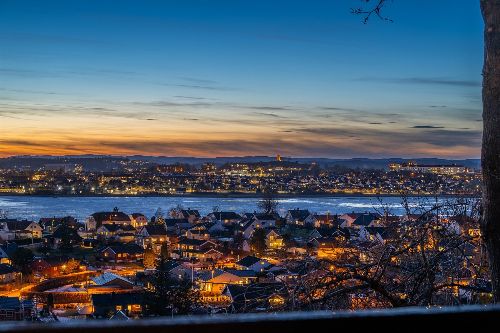 Strålende solnedganger kan nytes fra eiendommen - en atmosfære som må oppleves. Galleribilde