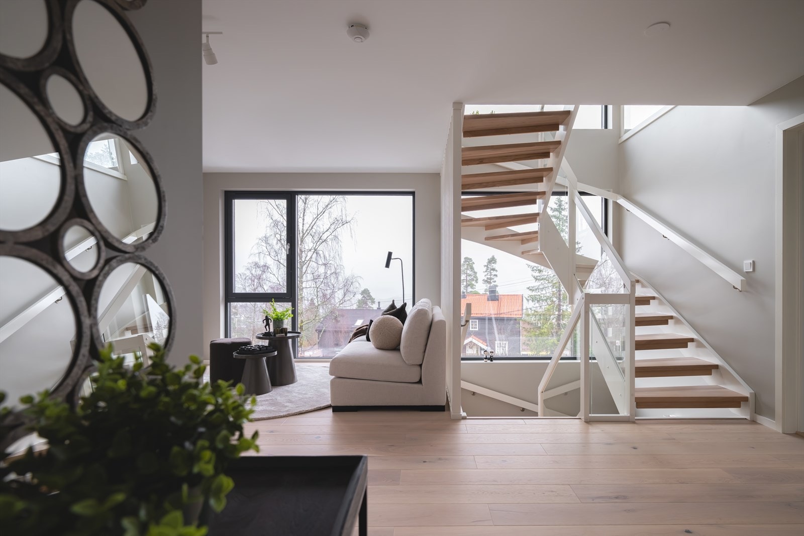 Oppholdsrom i 1.etg Galleribilde